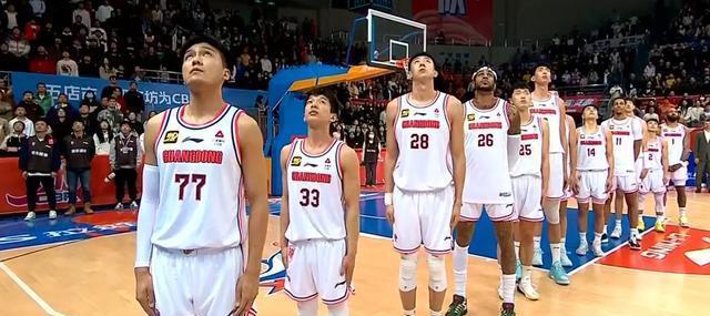 精彩对决：职业篮球比赛中球队实力对抗