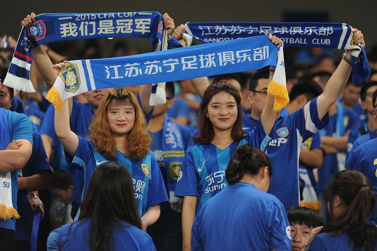 包含上海申花备战战绿城，全力以赴冲刺榜首位置的词条