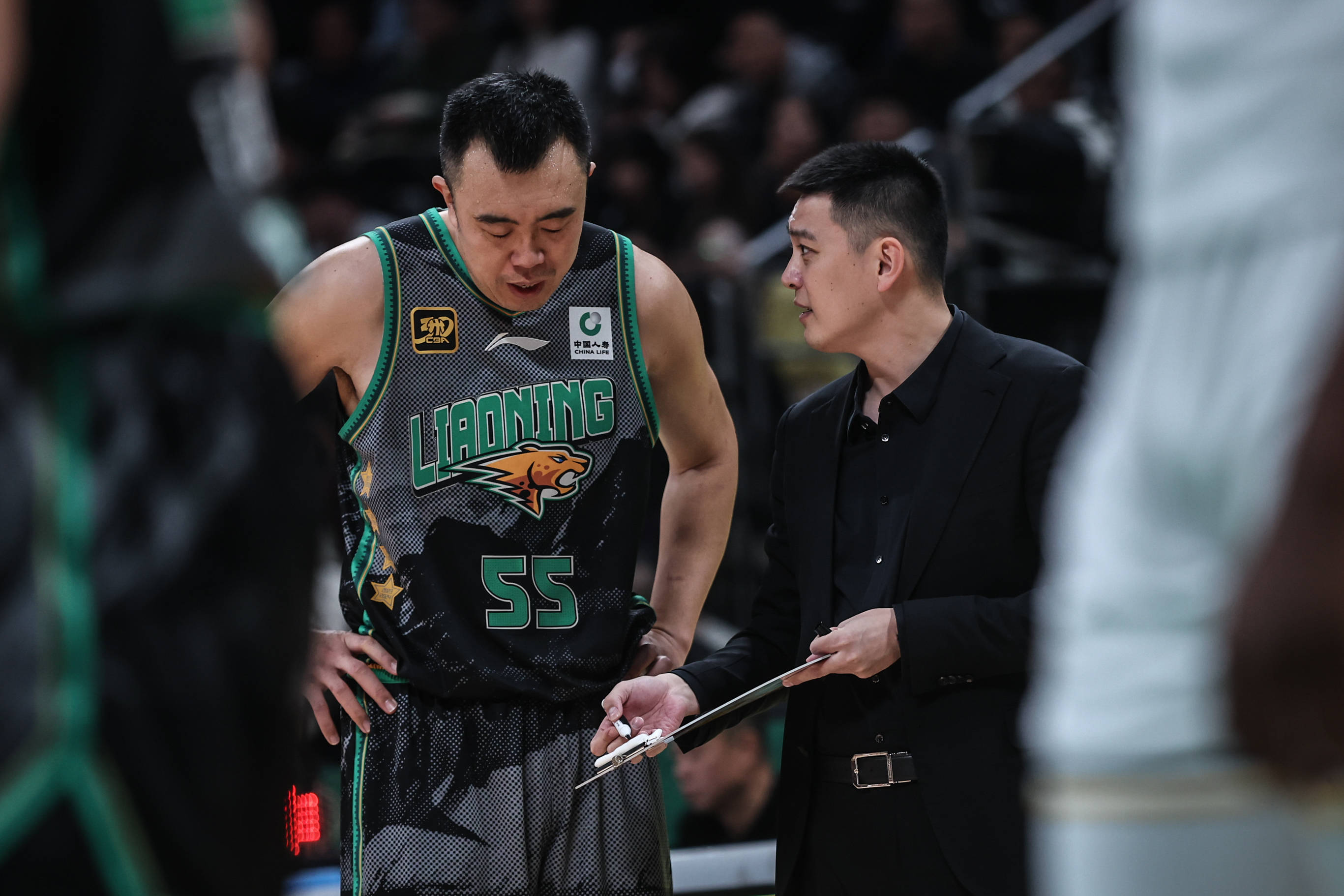 辽宁男篮在比赛中展现出高超实力，轻松击败对手的简单介绍