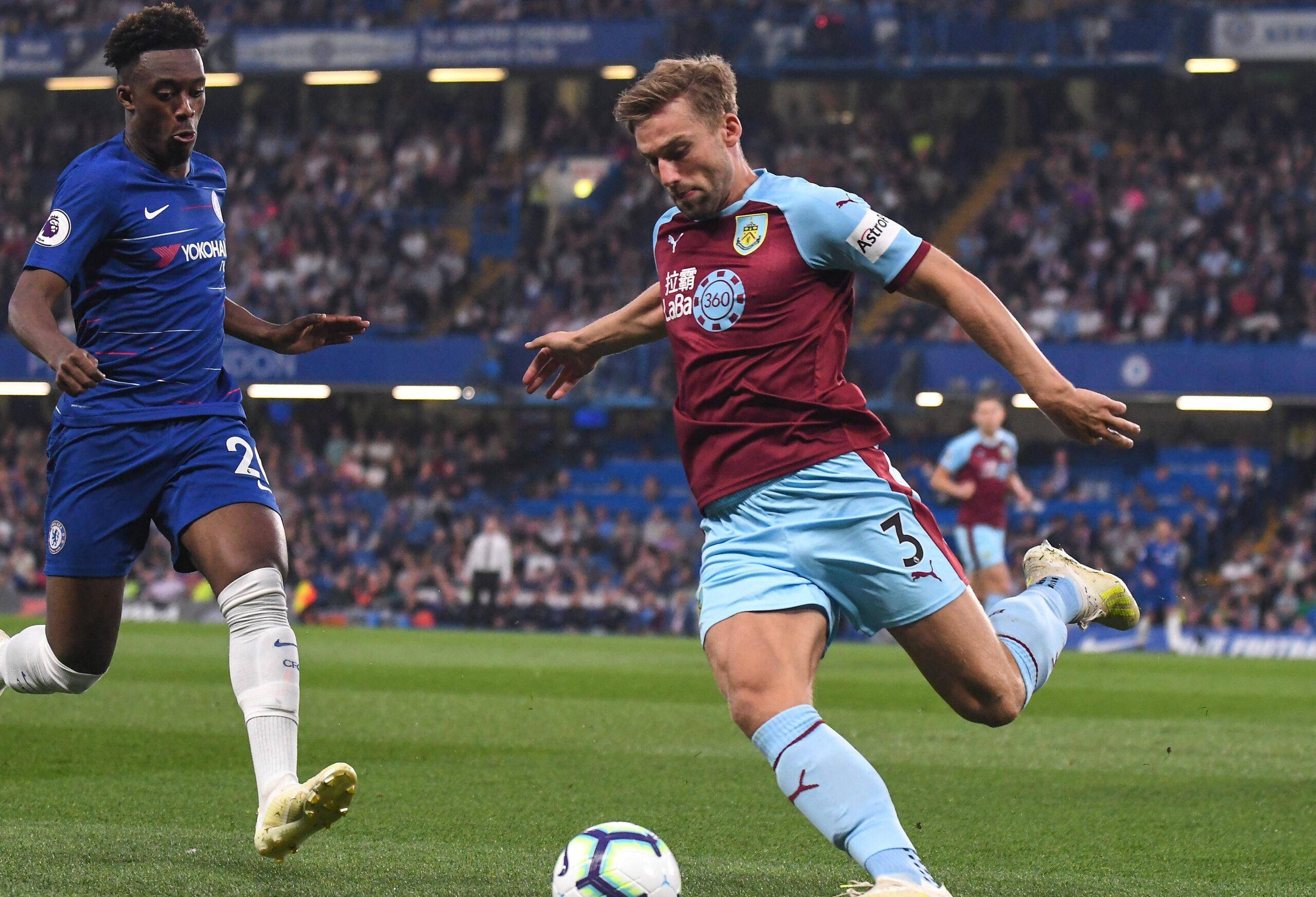 澳网决赛对决在即!皇家马德里演练定位球,切尔西密集防守应对的简单介绍